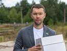 Депутат Алексей Вихарев передал артиллеристам на СВО квадрокоптер 