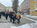 В Екатеринбурге университеты и общежития массово эвакуируют из-за сообщений о минировании