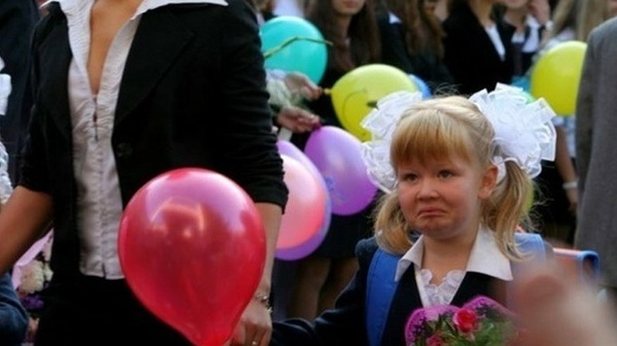 Главная картинка новости: В Екатеринбурге изменят порядок записи детей в первые классы и летние лагеря