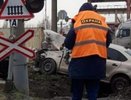 В Екатеринбурге легковушку раздавила электричка 