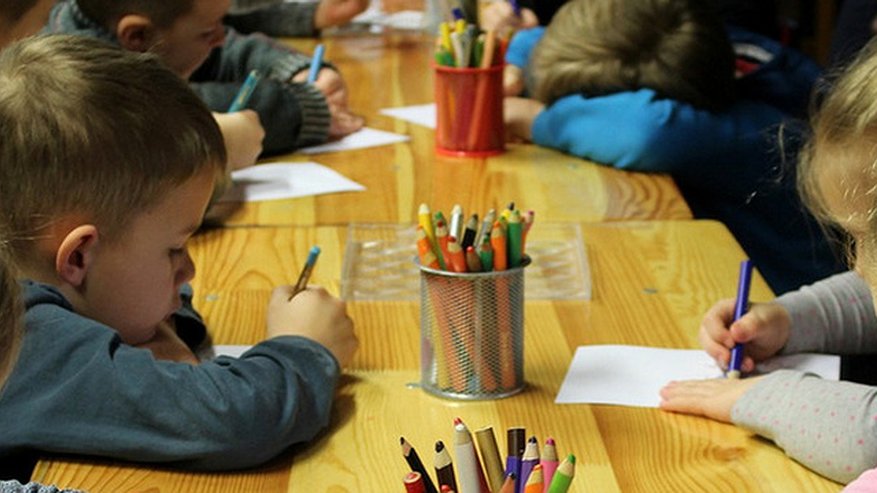 Главная картинка новости: Екатеринбургские родители устроили драку в детсаду