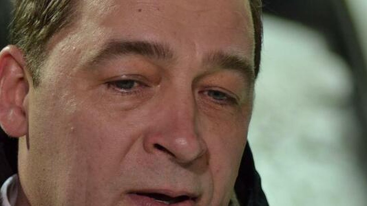 Главная картинка новости: Куйвашев: правительство и мэры должны срочно вывезти снег с областных дорог