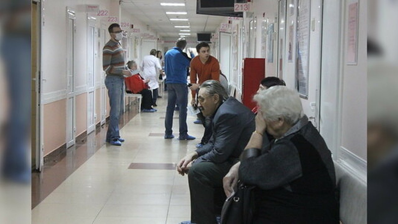 Главная картинка новости: Екатеринбуржцу установили эндопротез, который потом не смогли найти