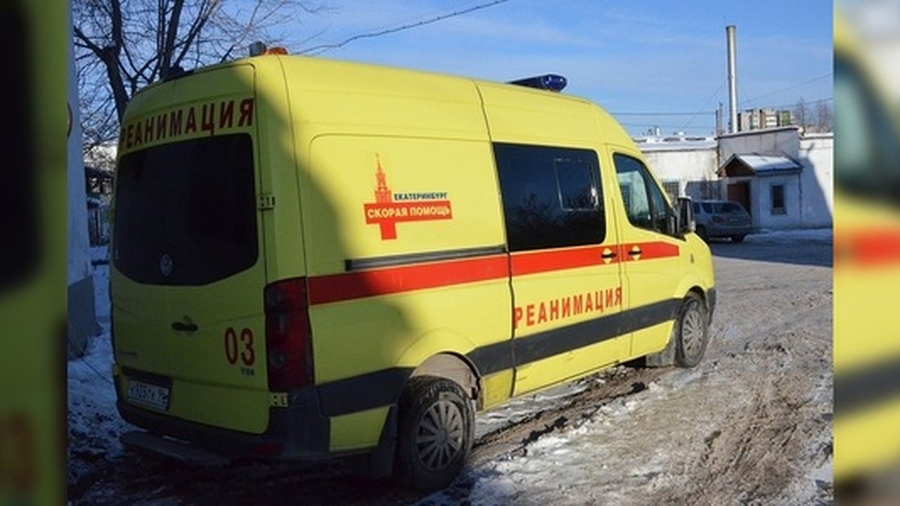 Главная картинка новости: На Урале многодетная мать постирала в машинке новорожденную девочку