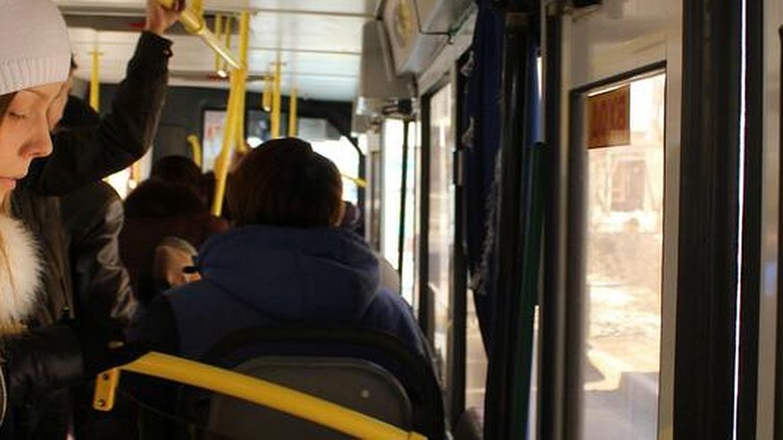 Главная картинка новости: Мэрия Екатеринбурга нашла нарушения в работе автобуса №61