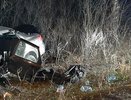 В Екатеринбурге женщина погибла в ДТП: машина врезалась в дерево
