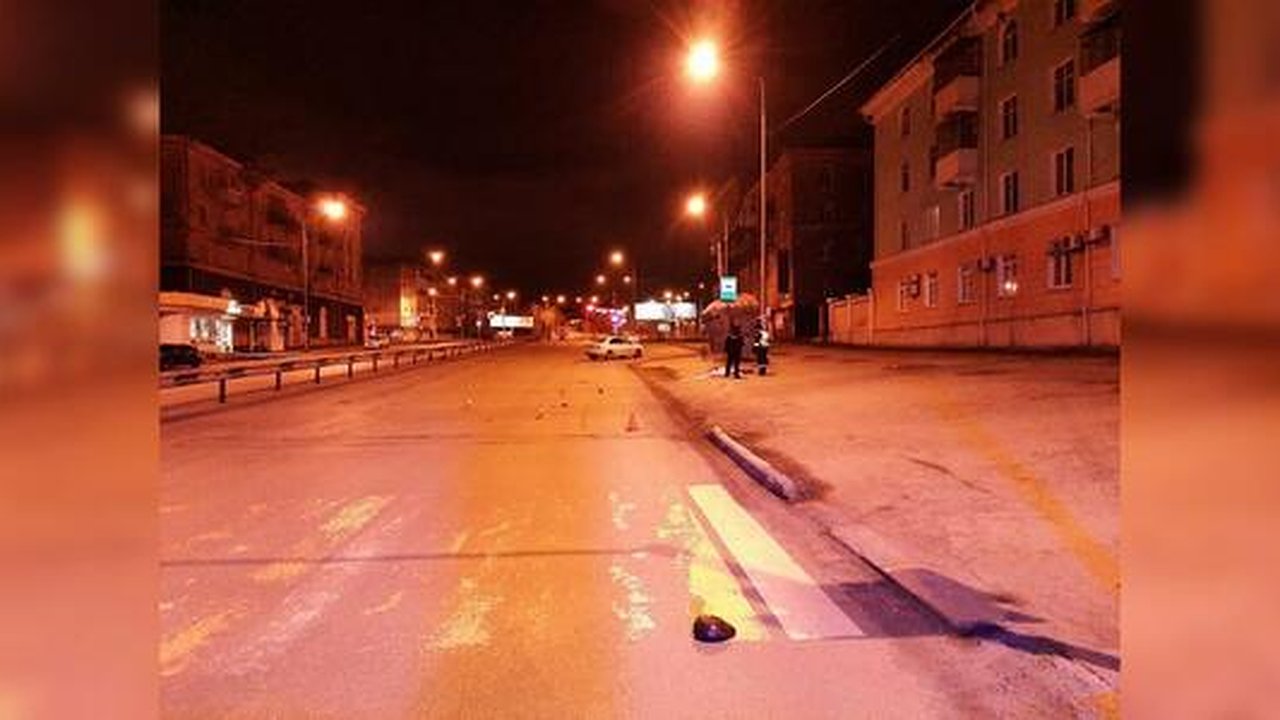 Главная картинка новости: В Нижнем Тагиле 17-летний пьяный подросток за рулем насмерть сбил пешехода на "зебре"
