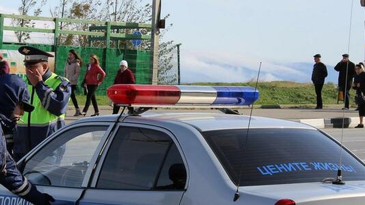 Главная картинка новости: На Сибирском тракте во время погони за нарушителем погиб прохожий