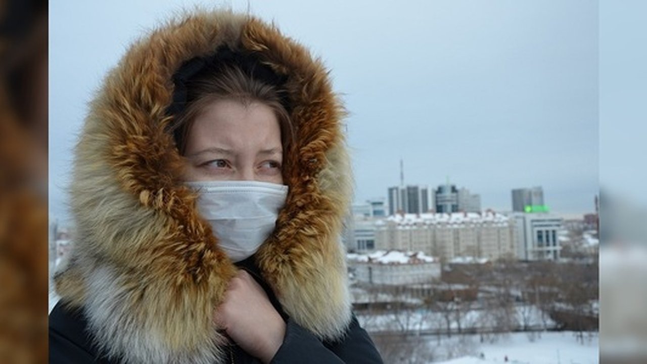 Главная картинка новости: Школы и детсады Екатеринбурга планируют закрыть из-за вспышки ОРВИ