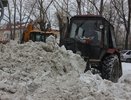 Более 3 тысяч тонн за сутки: екатеринбургские рабочие устраняют последствия снегопада