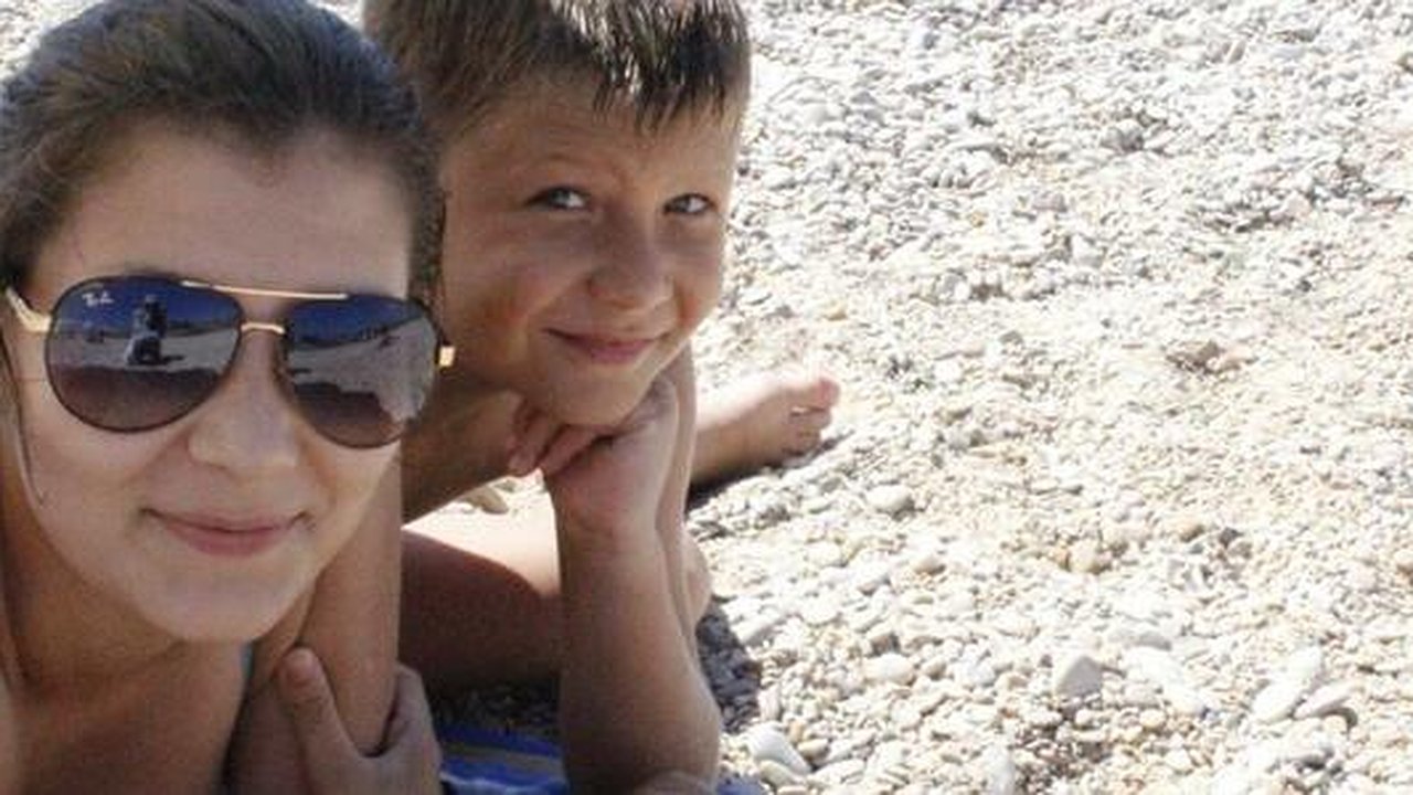 Главная картинка новости: Свердловские спасатели разрешили купаться только на одном пляже