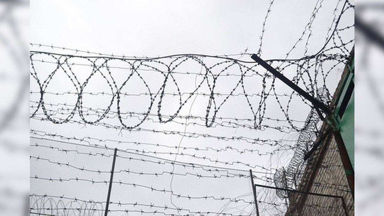 Главная картинка новости: "Задушил бабушку шнурком": в Екатеринбурге раскрыли убийство девятилетней давности