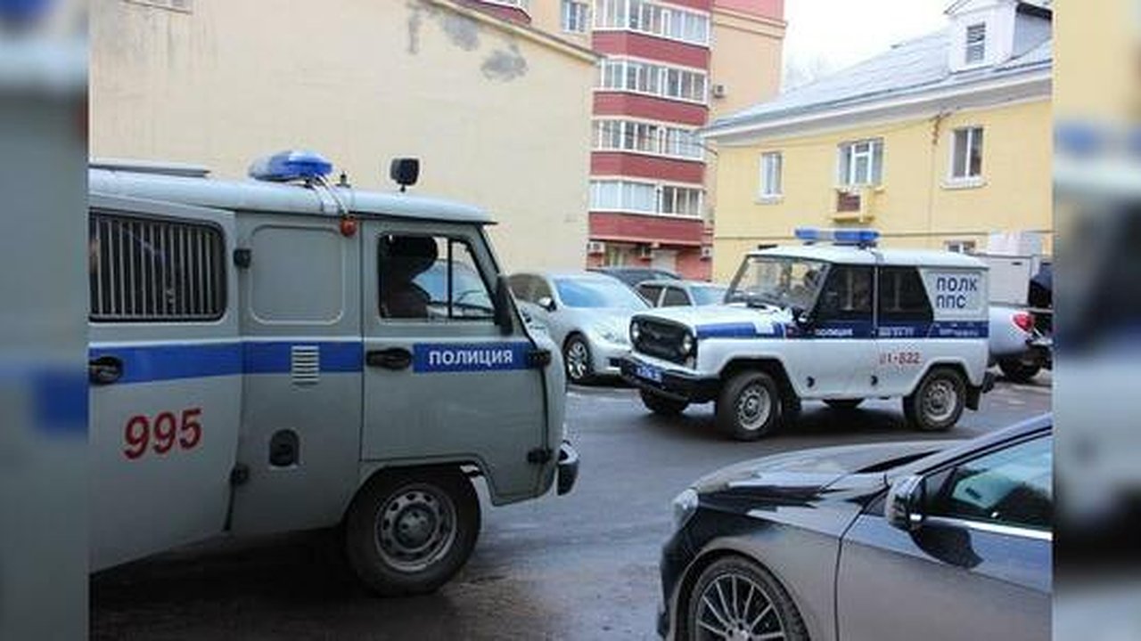 Главная картинка новости: На Урале мать выкинула 7-месячного ребенка в реку