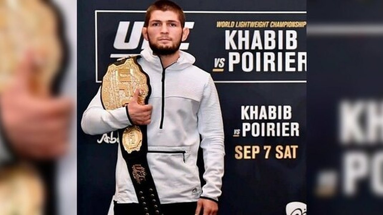 Главная картинка новости: Хабиб Нурмагомедов одержал 28-ю победу подряд и защитил пояс UFC