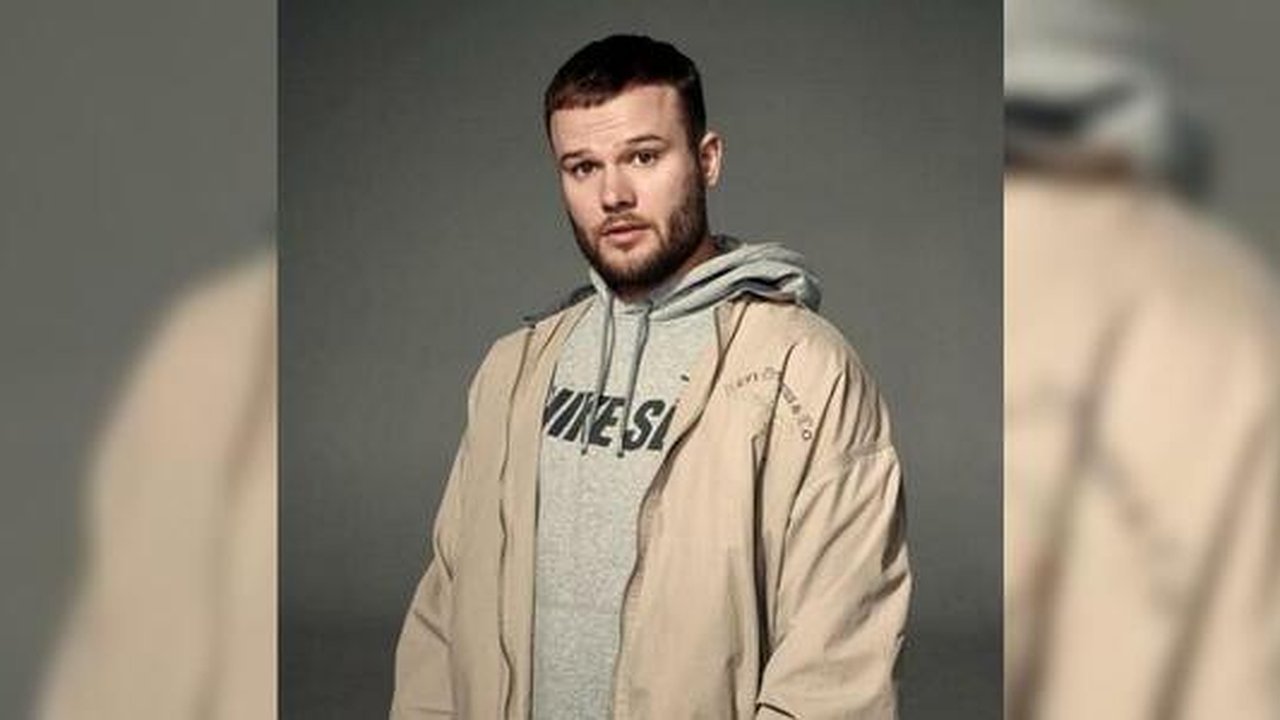 Главная картинка новости: В Екатеринбурге из-за COVID-19 снова переносят концерты