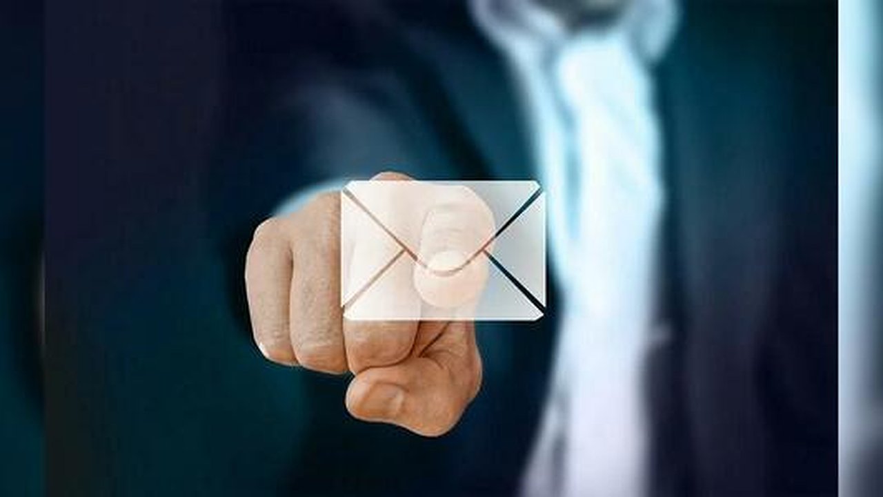 Главная картинка новости: Опять все зависло! "Вконтакте" перестал работать по всей России