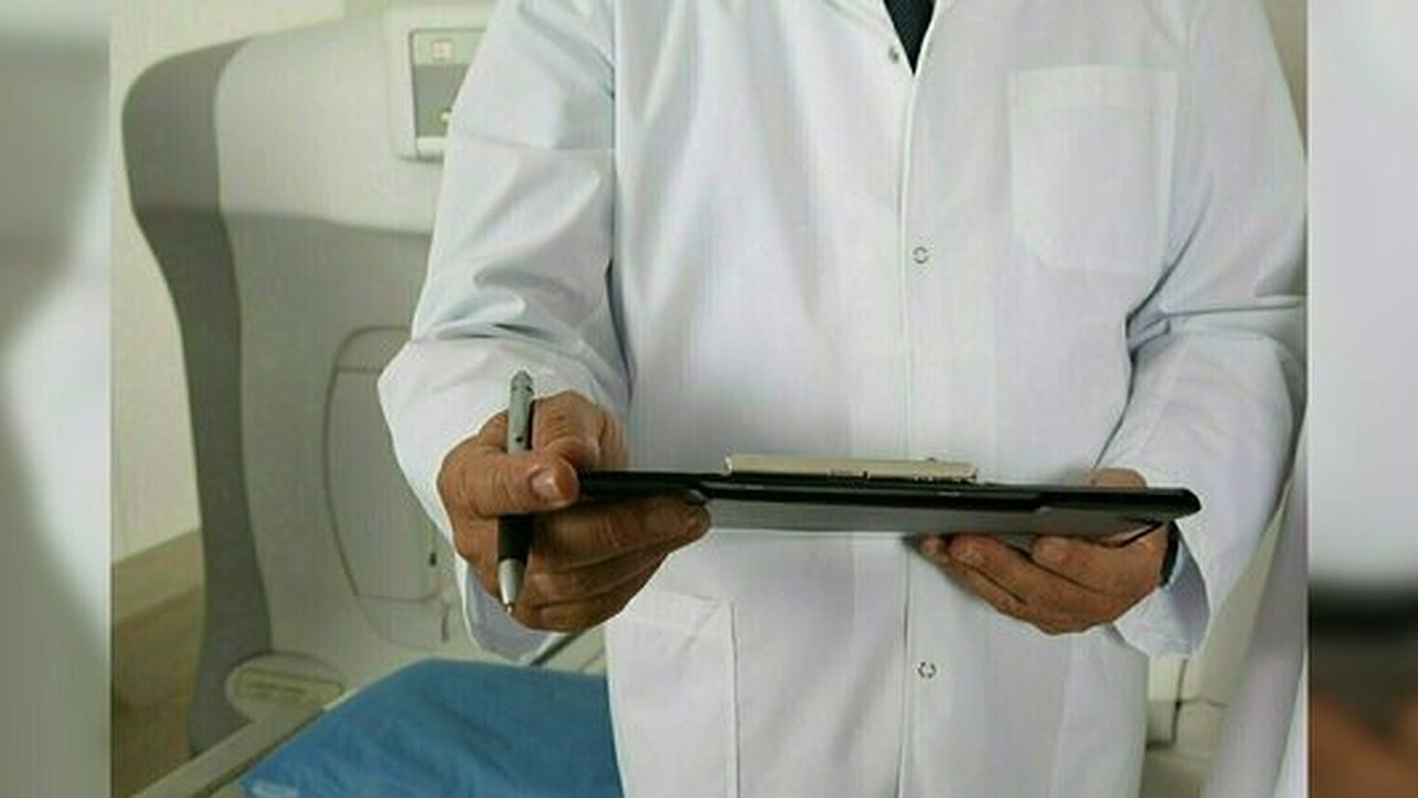 Главная картинка новости: В Екатеринбурге врачи научились выявлять рак по фотографии