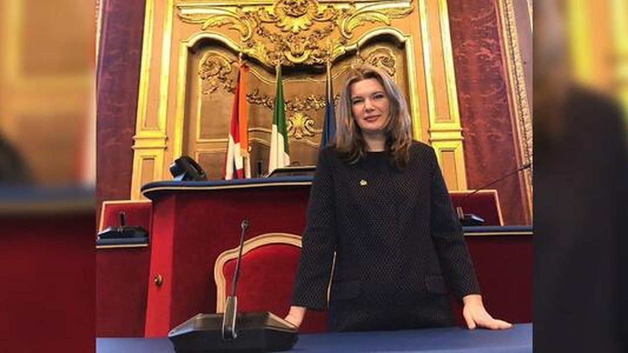 Главная картинка новости: "Решила провериться": вице-мэр Екатеринбурга, вернувшаяся из Италии, сдала анализы на коронавирус