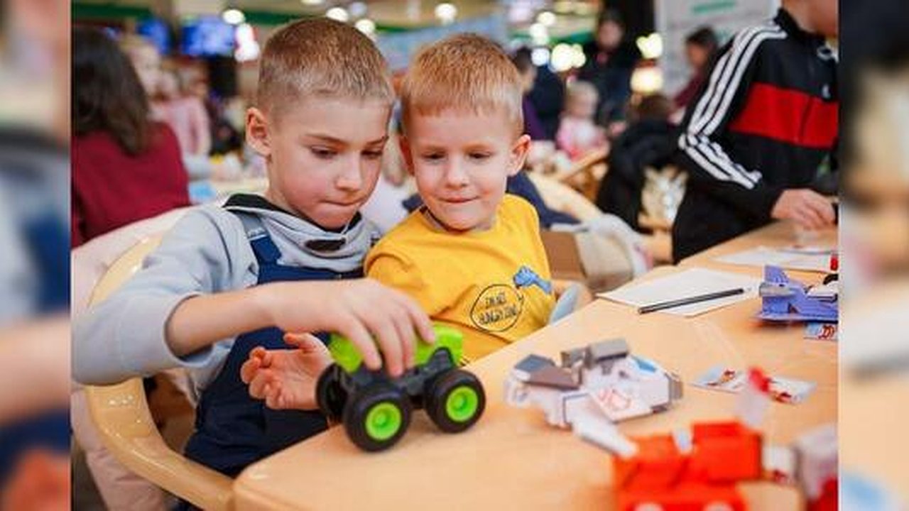 Главная картинка новости: На детской ярмарке в Екатеринбурге можно будет продать старые игрушки