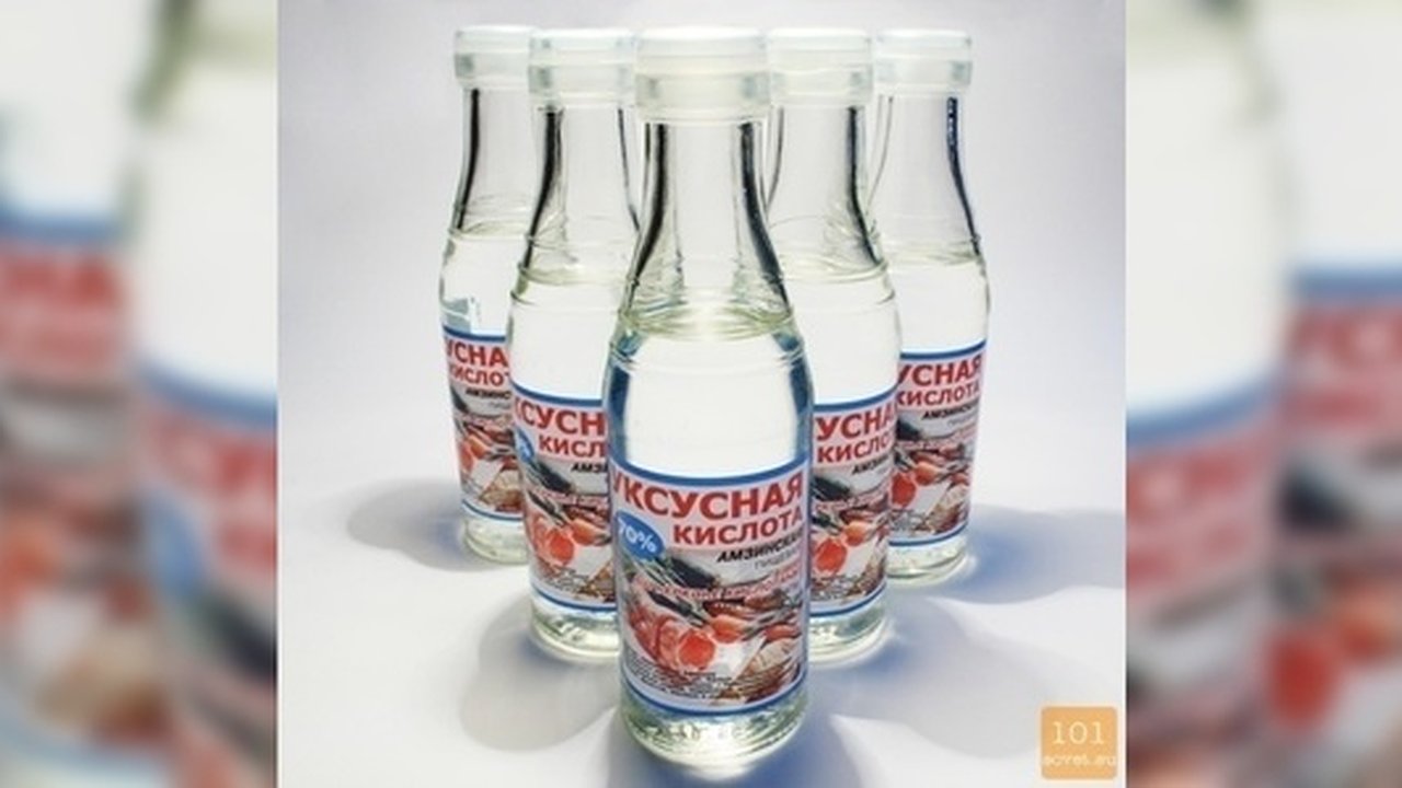 Главная картинка новости: Новый год в больнице: зачем на каникулах жители Екатеринбурга пили уксус