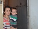 Незаконная перепланировка: в Екатеринбурге соседи замуровали мать с ребенком в квартире