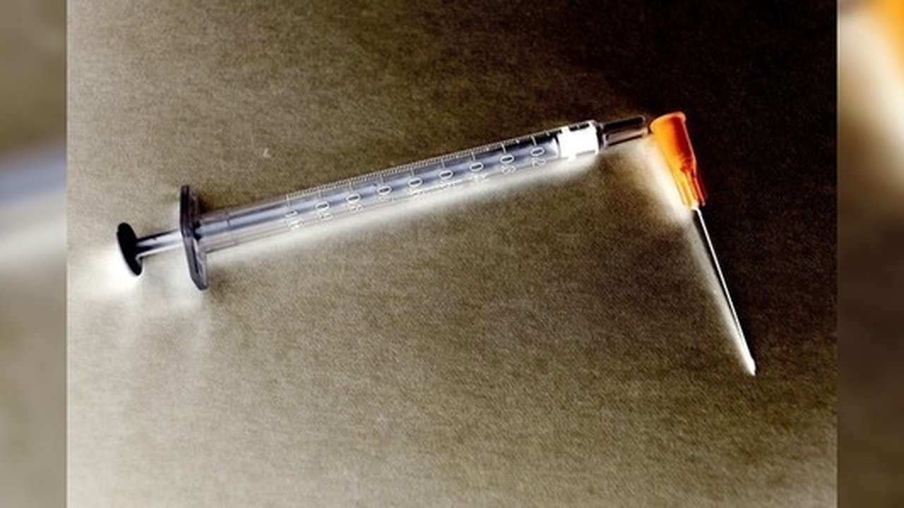 Главная картинка новости: Урал без наркотиков: «Девушки меня бросали, потом умерла мама», - откровения уральского наркомана, которому удалось излечиться