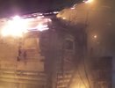 В Екатеринбурге на Волгоградской сгорел дом - фото 22 марта 2015 года