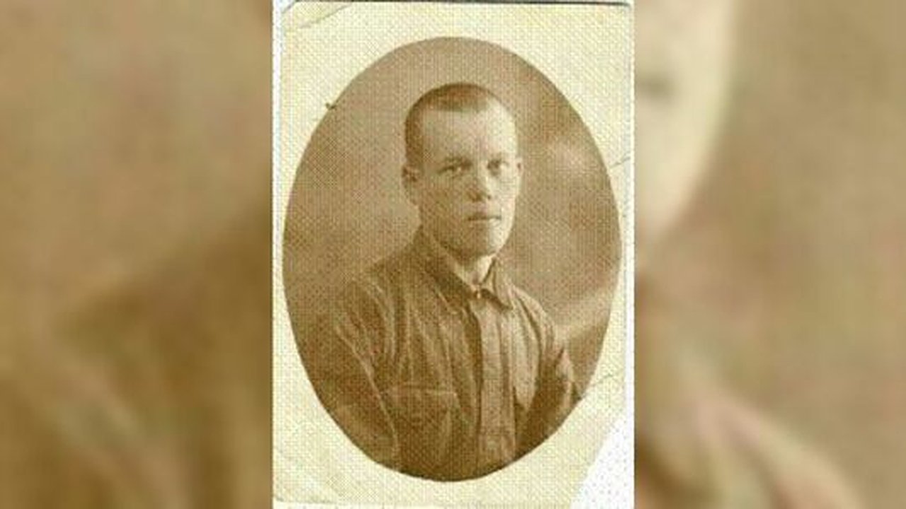 Главная картинка новости: 70-летний юбилей Великой Победы: истории екатеринбургских ветеранов Великой Отечественной войны - Морозов Александр Петрович