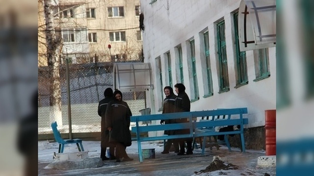 Главная картинка новости: Амнистия 2015 года: на свободу выйдет каждый десятый заключенный