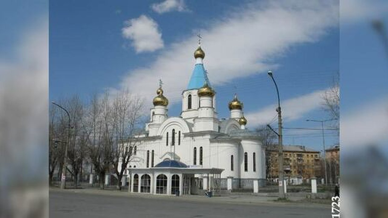 Главная картинка новости: Где венчаться в Екатеринбурге: карта храмов, где можно совершить обряд - 2015 год