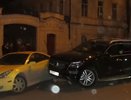В Екатеринбурге столкнулись два автомобиля внедорожник «Мерседес» и легковушка «Тойота»: один человек пострадал - фото 13 мая 2015 года