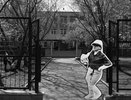 В Екатеринбурге за два дня из школ №5 и №10 едва не похитили трех первоклассников - фото 14-15 мая 2015 года