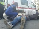 В центре Екатеринбурга беременная женщина на иномарке сбила велосипедиста - фото 20 мая 2015 года