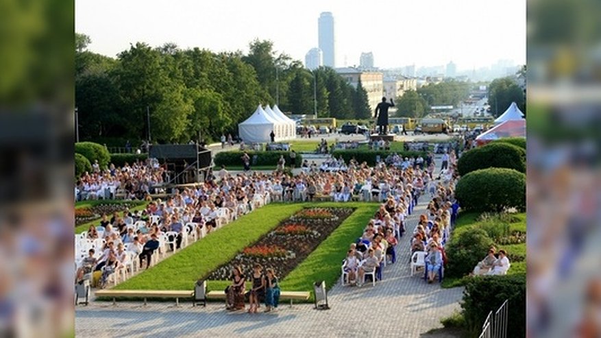 Главная картинка новости: Венский фестиваль в Екатеринбурге прервут на два дня из-за "обстоятельств непреодолимой силы"