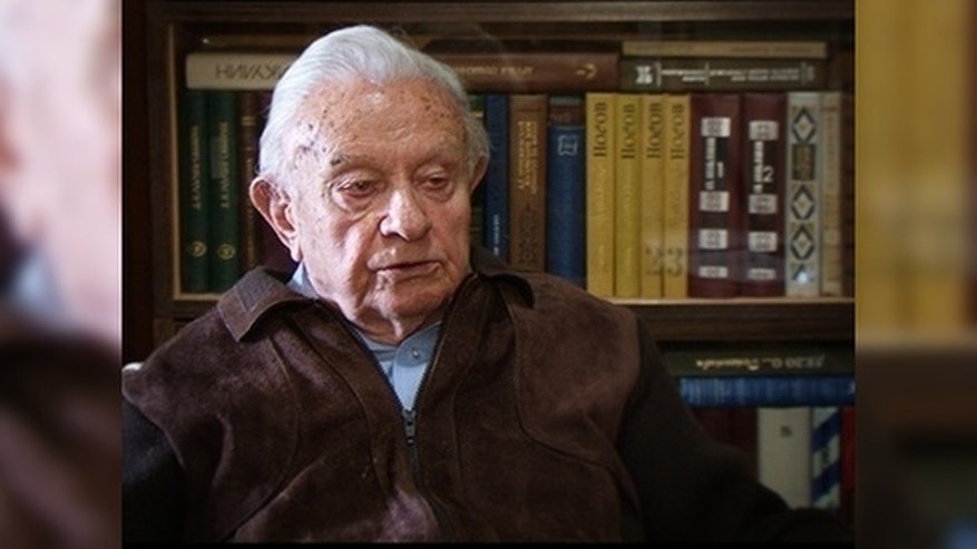 Главная картинка новости: Бывший гендиректор УЗТМ Юрий Кондратов умер в Екатеринбурге- 29 июня 2015