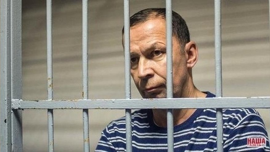 Главная картинка новости: В Кировском районном суде Екатеринбурга рассматривают дело Сергея Чувакова - 9 июля 2015