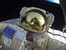 Российский космонавт сделал космическое сэлфи во время работ на поверхности МКС