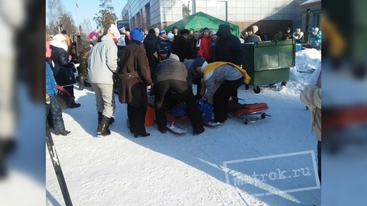 Главная картинка новости: Трагедия в Нижнем Тагиле: прямо на «Лыжне России» умер один из участников