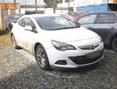 В Екатеринбурге жена сдала Opel Astra мужа-должника, который он прятал от судебных приставов