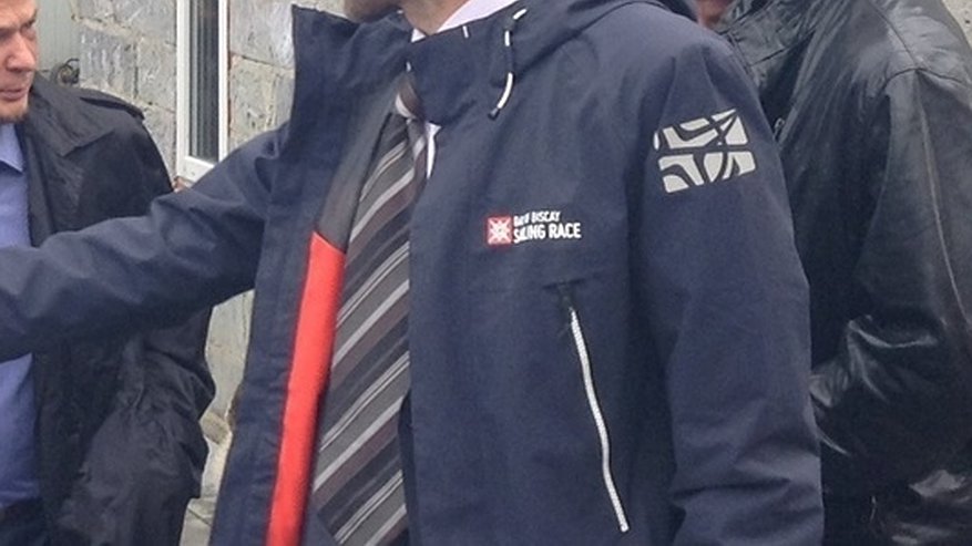 Главная картинка новости: Избрание меры пресечения для участников конфликта на Депутатской в Екатеринбурге онлайн-трансляция