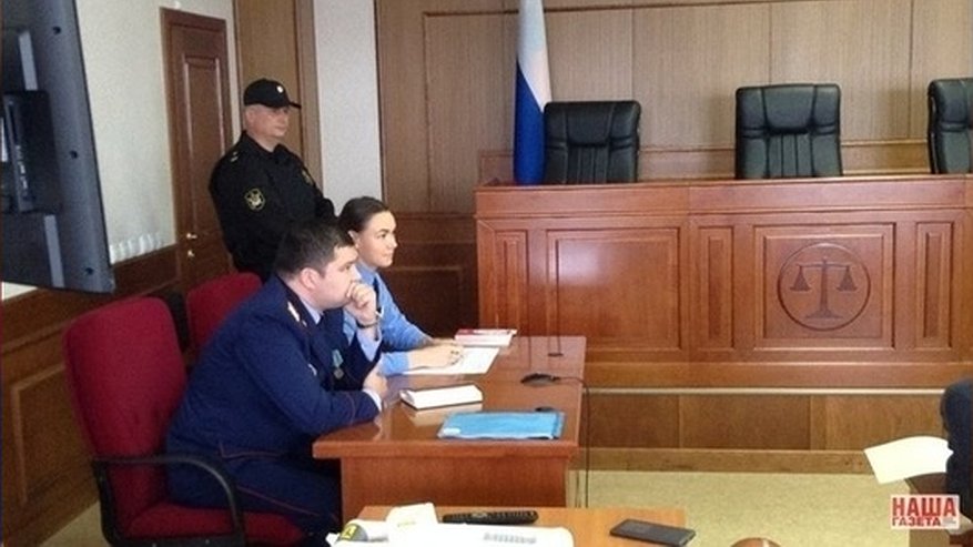 Главная картинка новости: Суд арестовал еще одного из 12 участников стрельбы в Екатеринбурге на Депутатской: задержали Петра Оглы