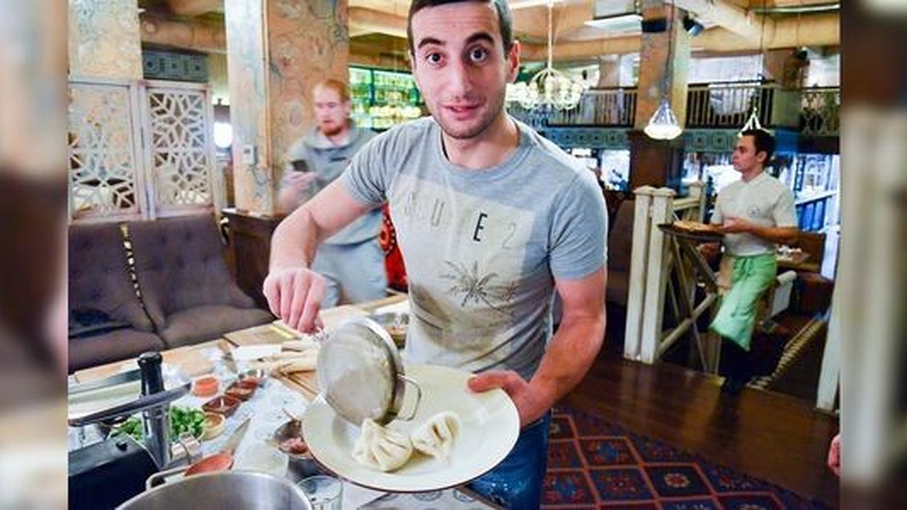 Главная картинка новости: Интервью с нападающим екатеринбургского футбольного клуба «Урал» Георгием Чантурия – фото, видео