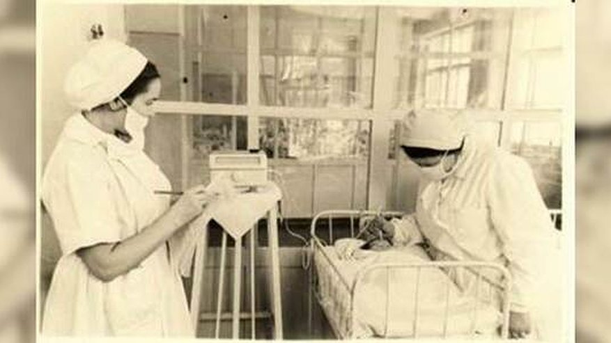 Главная картинка новости: В Екатеринбурге открывают выставку, посвященную родам