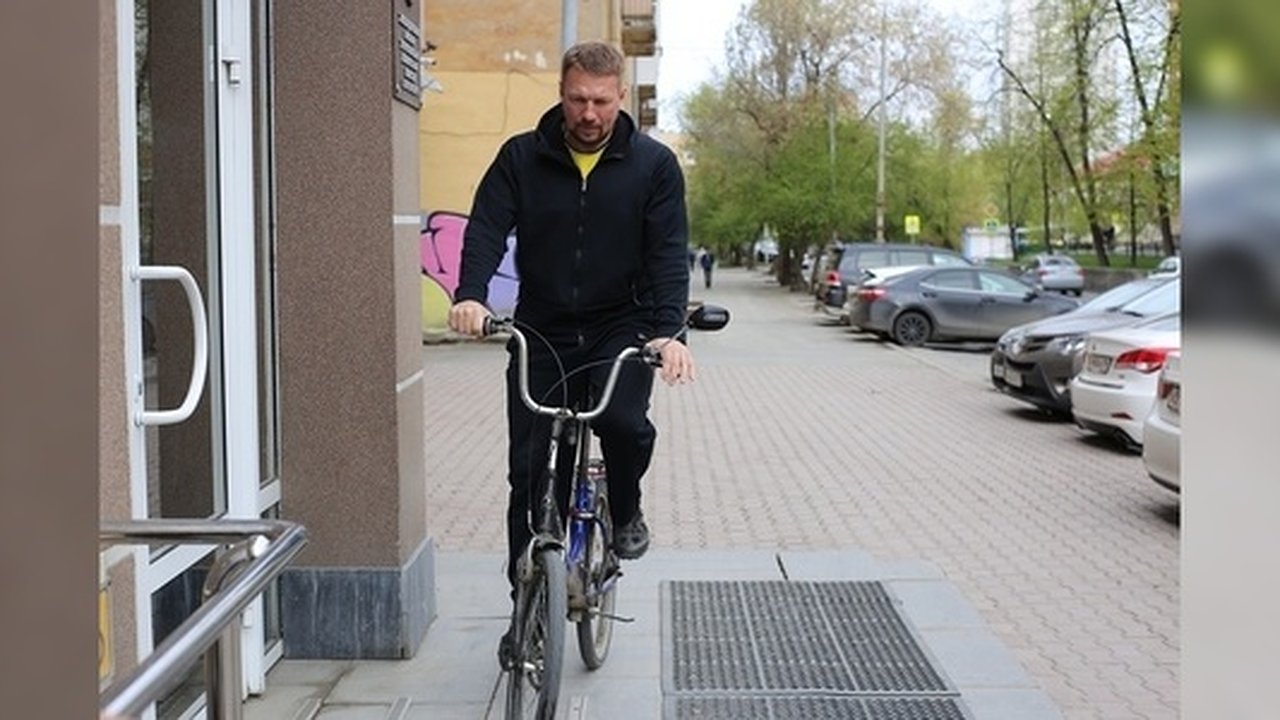 Главная картинка новости: Глава Железнодорожного района Екатеринбурга Андрей Курочкин рассказал о развитии территории