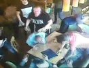 В Екатеринбурге на посетителей пиццерии набросилась банда