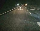 Ночью грузовик насмерть сбил мужчину на трассе в Свердловской области