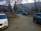 В Екатеринбурге водитель сбил во дворе старушку и уехал