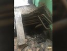 В одном из подъездов Екатеринбурга обвалился пол