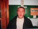 В Екатеринбурге трое мужчин с топором ограбили курьера