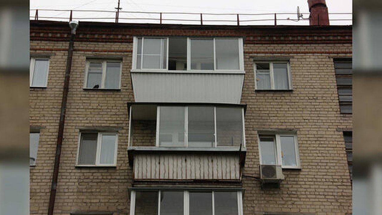 Главная картинка новости: Минстрой собирается включить Екатеринбург в программу реновации